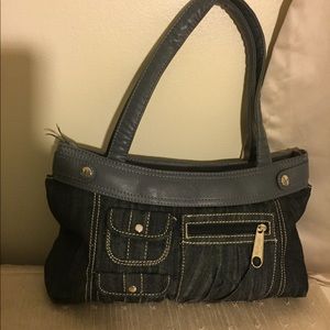 Thirty one  shoulder bag